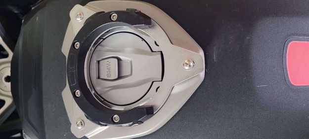 Bild von Carbon Racing Haltegriffabdeckung passend für BMW R 1200R/RS